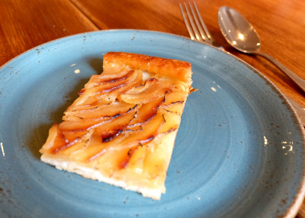 Pastabites dines at Radici