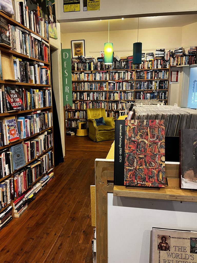 Vintage shopping in Manly